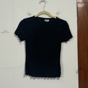 H&M Divided Black Lettuce Edge Ribbed Short Sleeve Tee Shirt Womens Small S